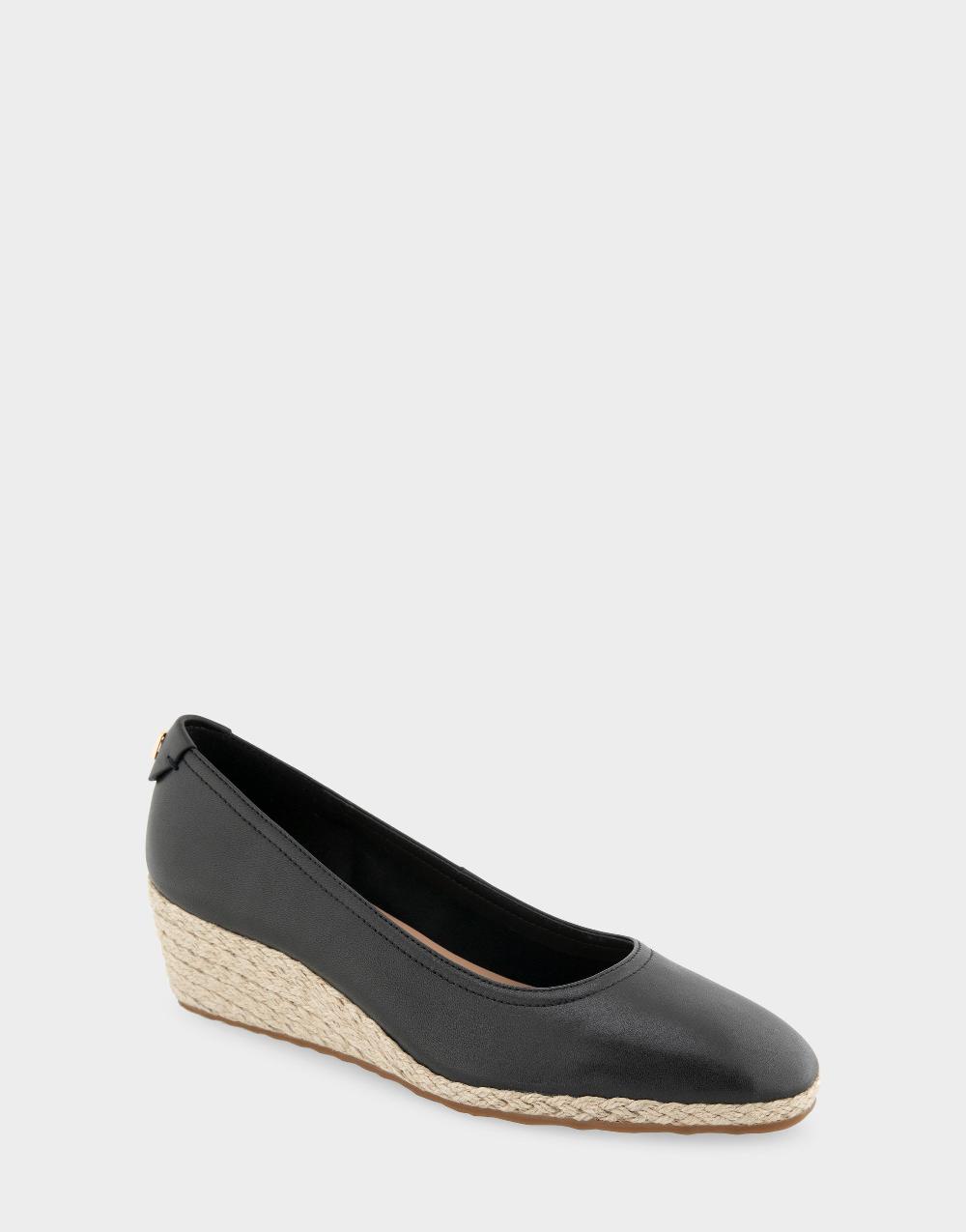 Aerosoles Comfortable Women's Wedge Heels In Black Leather