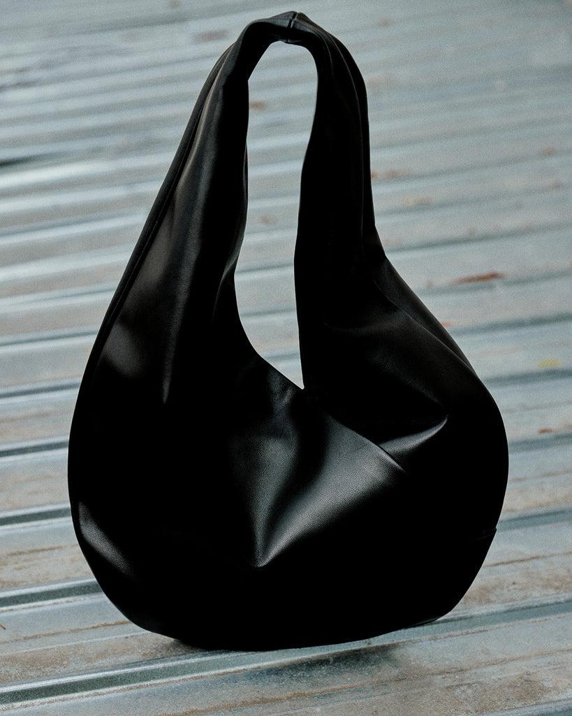 Aesther Ekme Ora BLACK
