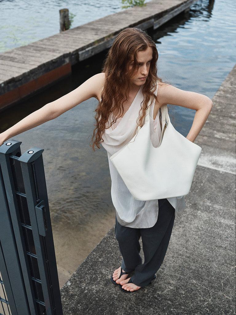 Aesther Ekme Phantom Tote SUEDE COFFEE
