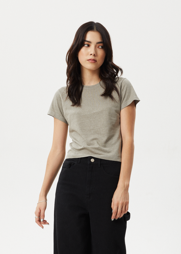 afends Carmen - Baby Tee Olive