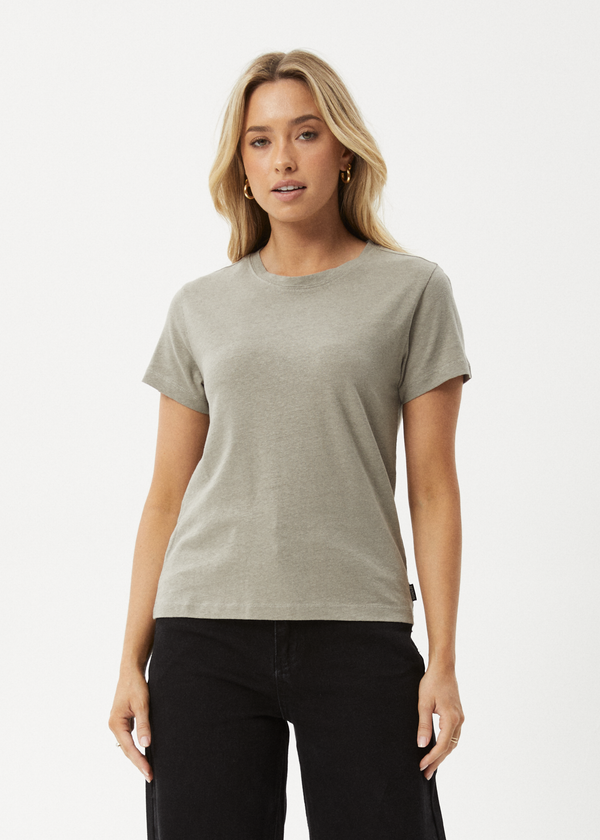 afends Eden - Regular Tee Olive