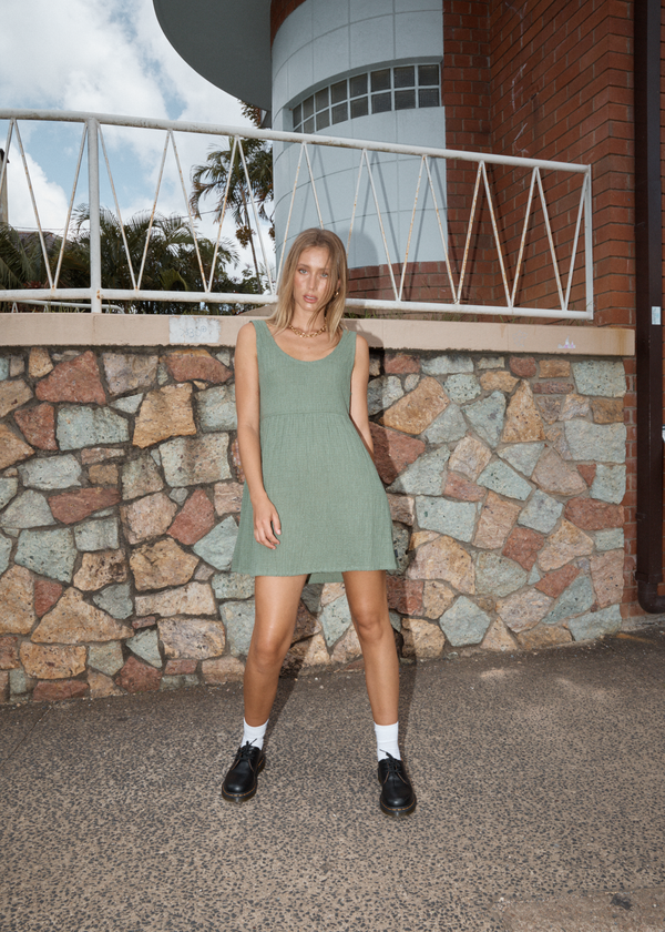 Afends Focus Jesse - Seersucker Mini Dress Oil Green