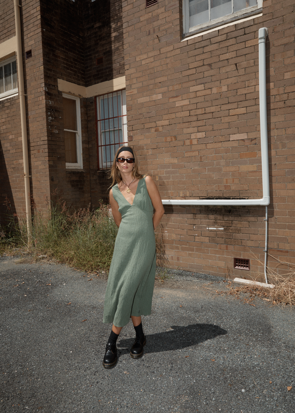 Afends Focus - Seersucker Maxi Dress Oil Green