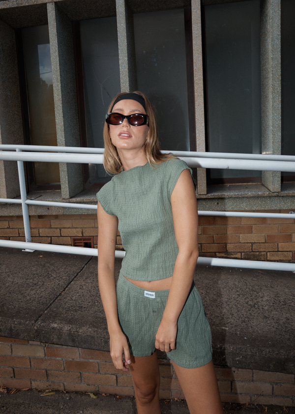 Afends Focus - Seersucker Mock Neck Top Oil Green