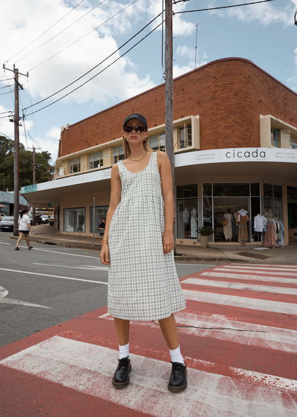 Afends Leo - Seersucker Midi Dress Green / White