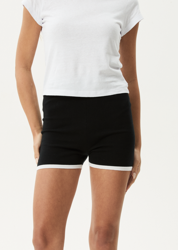 Afends Set Fire - Knit Short Black / White