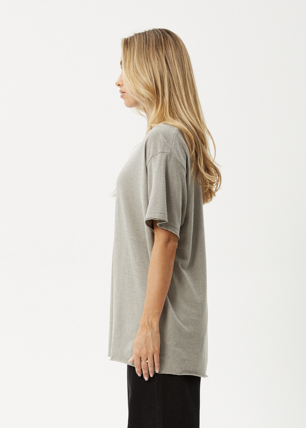 Afends Slay - Oversized Tee Olive