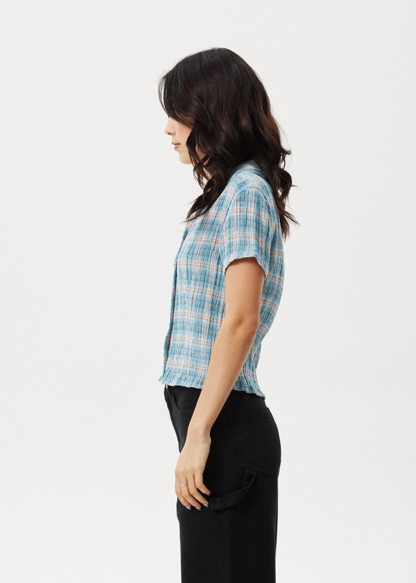 Afends Position - Seersucker Short Sleeve Shirt Lake Check