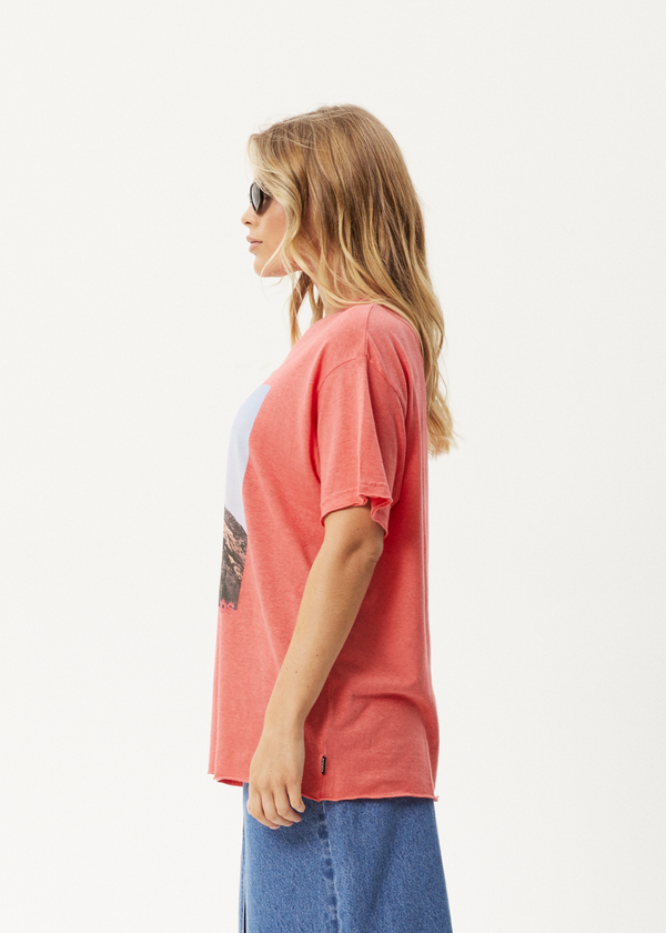 Afends Under Pressure - Oversized Tee Washed Hibiscus