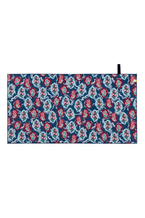 Agua Bendita Adam Towel