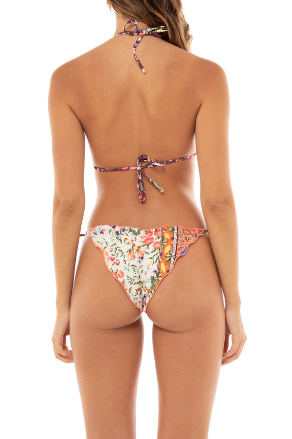 agua bendita Alegria Bikini Bottom