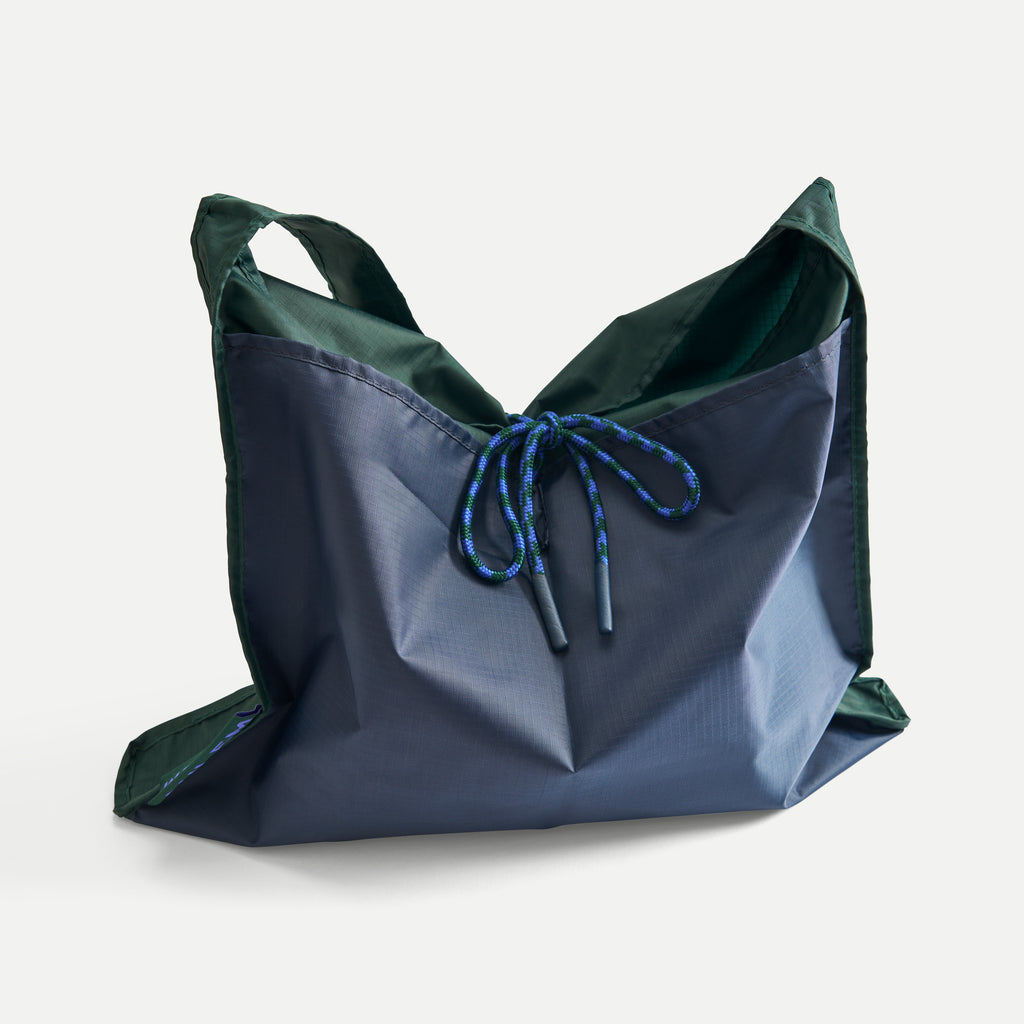 ahlem Essential Carryall Navy