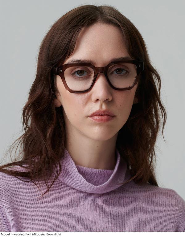 Ahlem Pont Mirabeau Brownlight