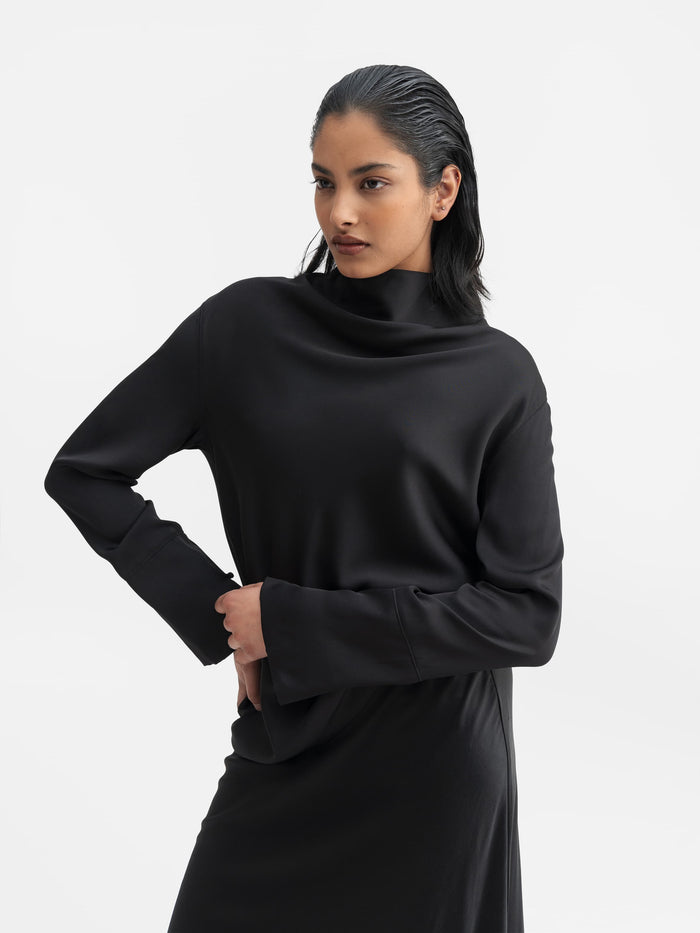 ahlvar Ayumi silk blouse black