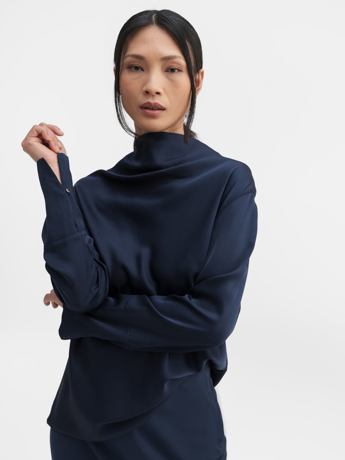 Ahlvar Ayumi Silk Blouse Midnight Blue