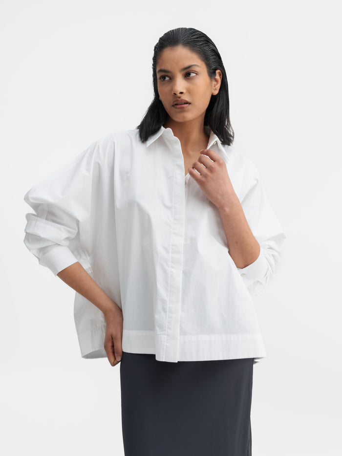 ahlvar Gigi shirt white