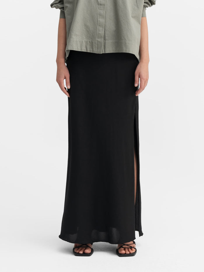 Ahlvar Hana Long Silk Skirt Black