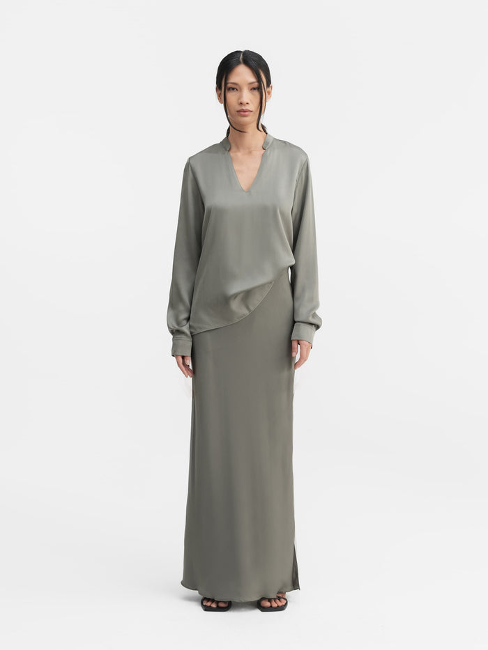 Ahlvar Hana Long Silk Skirt Light Military