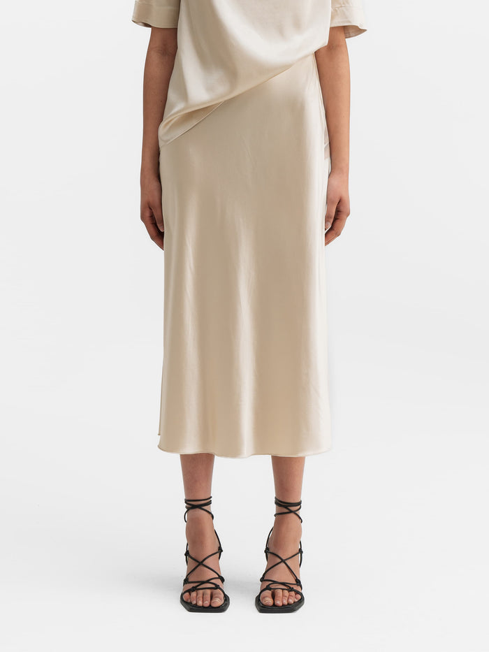 ahlvar Hana satin silk skirt cream