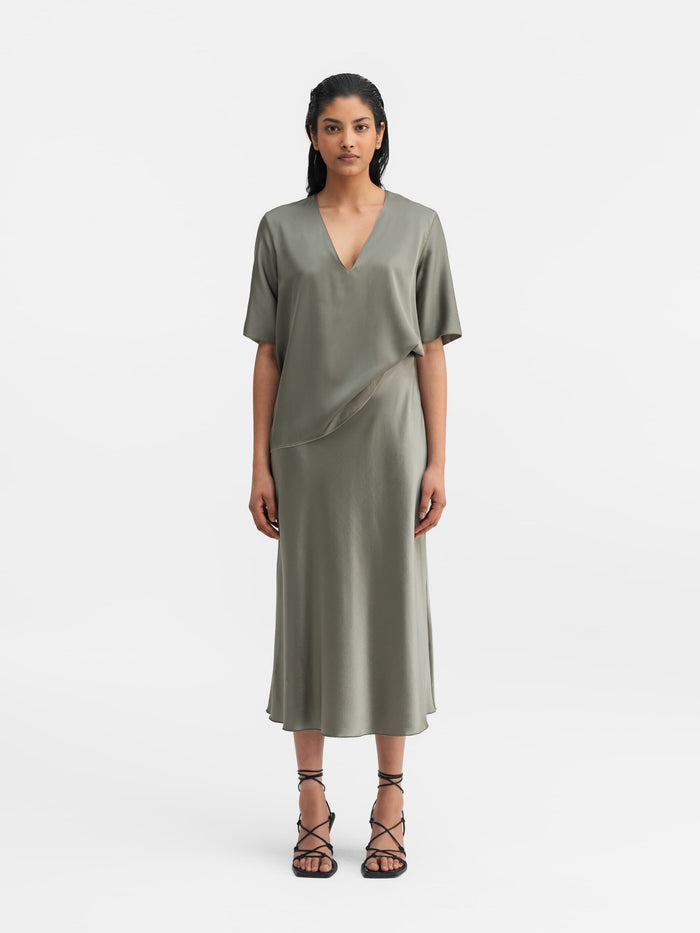 Ahlvar Hana Satin Silk Skirt Light Military