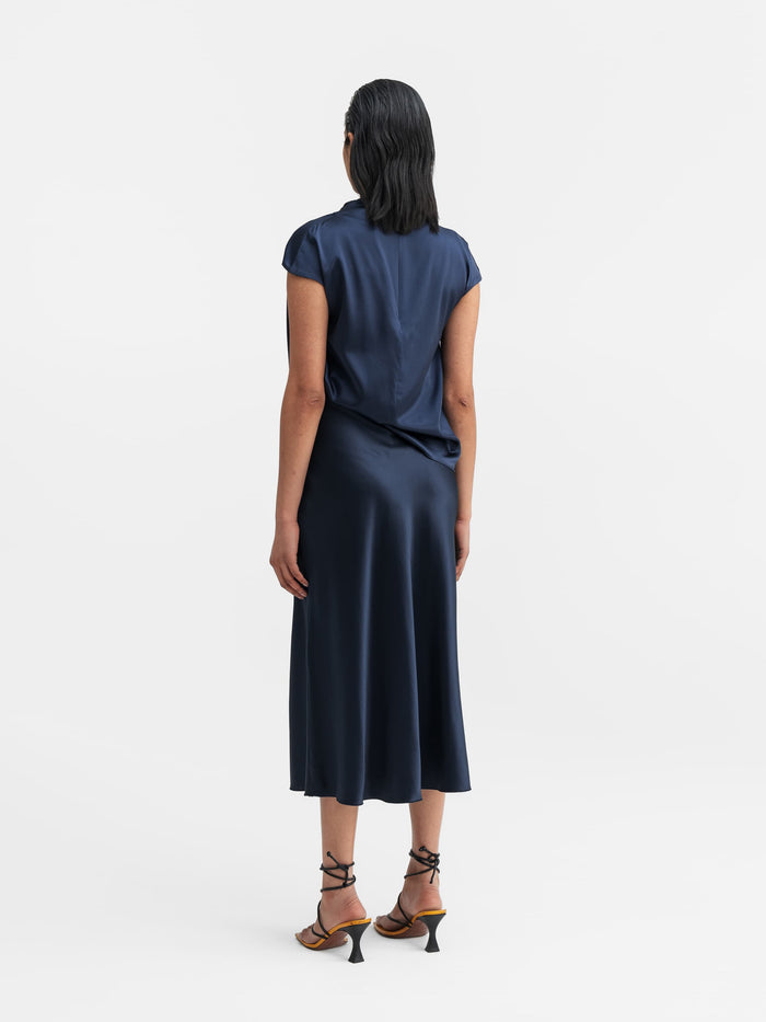 Ahlvar Hana Satin Silk Skirt Midnight Blue