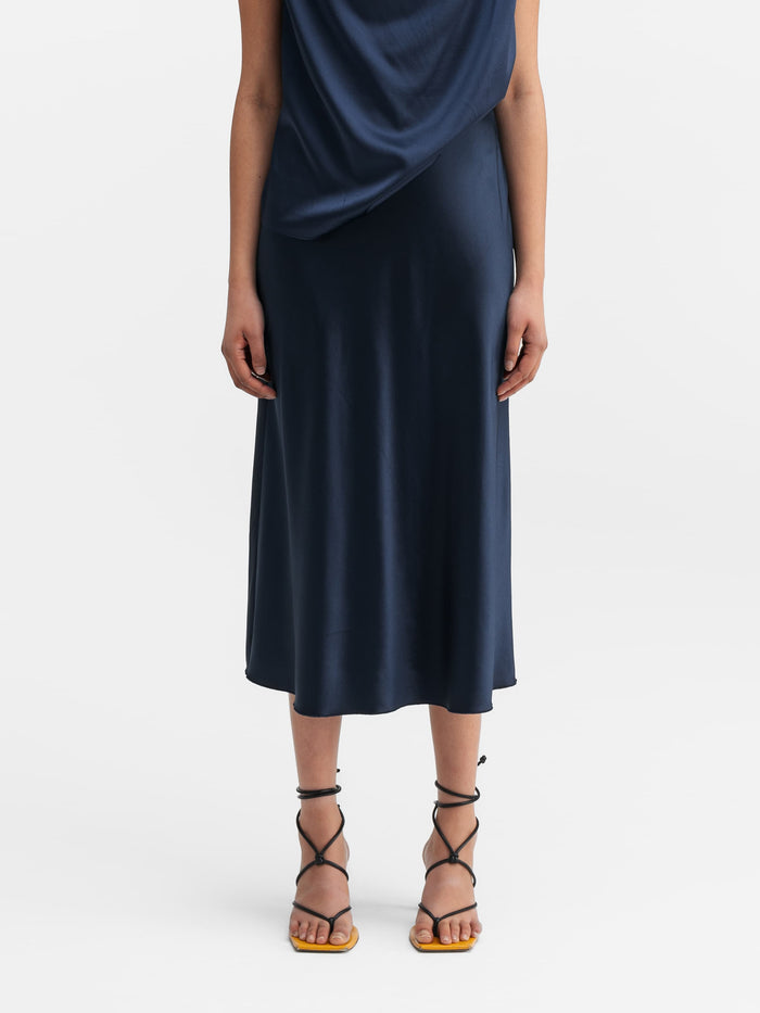 ahlvar Hana satin silk skirt midnight blue