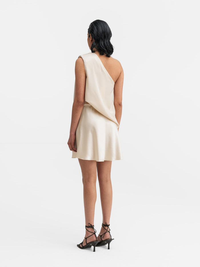 Ahlvar Hana Short Satin Skirt Cream
