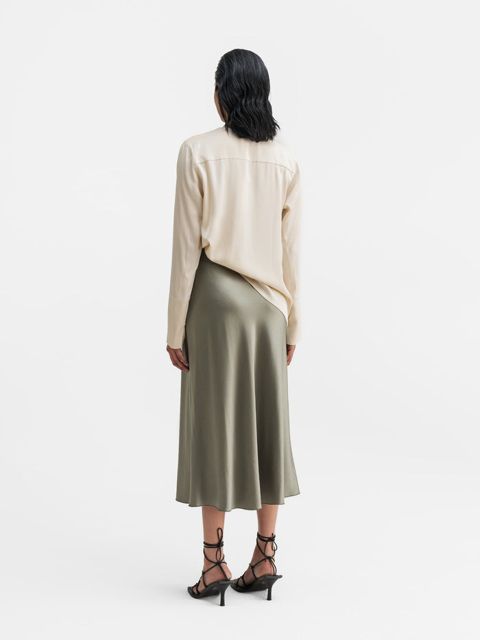 Ahlvar Kelly V-neck Silk Blouse Cream