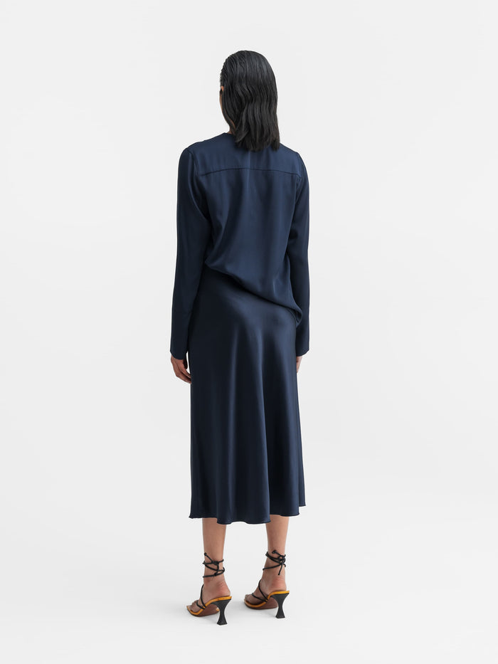 Ahlvar Kelly V-neck Silk Blouse Midnight Blue