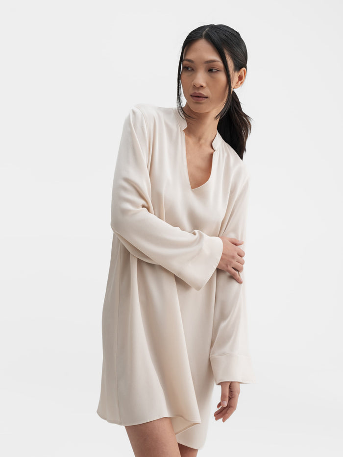 ahlvar Lila tunic cream
