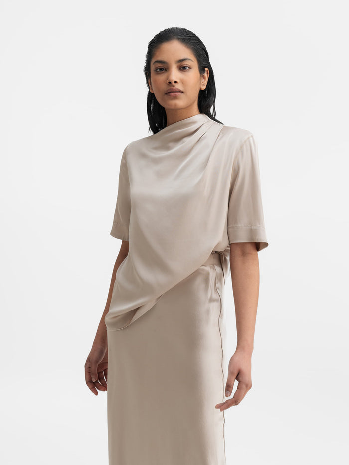 Ahlvar Lima Silk Tee Greige