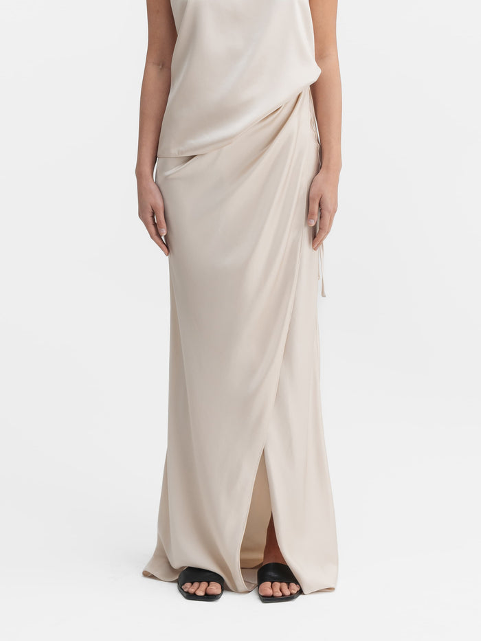 ahlvar Mana satin skirt cream