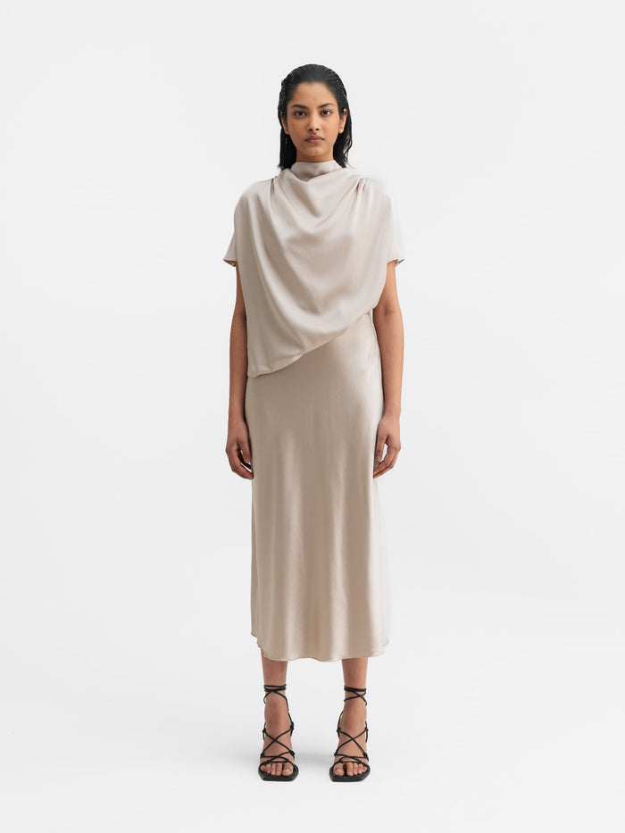 ahlvar Milly silk top greige