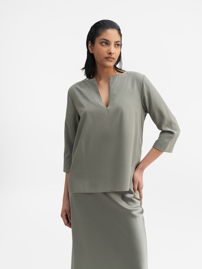 Ahlvar Nala Silk Blouse Light Military