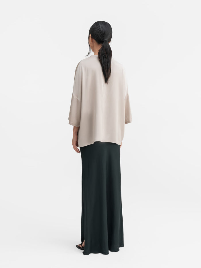 Ahlvar Thess Silk Tee Greige