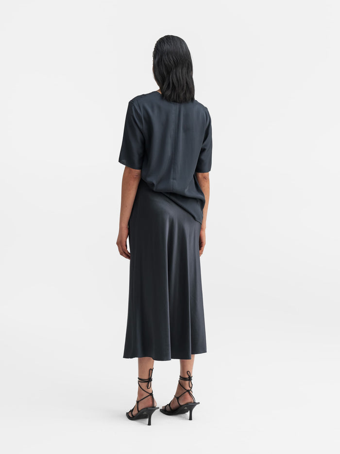 Ahlvar Yoli V-neck Silk Blouse Blue Grey