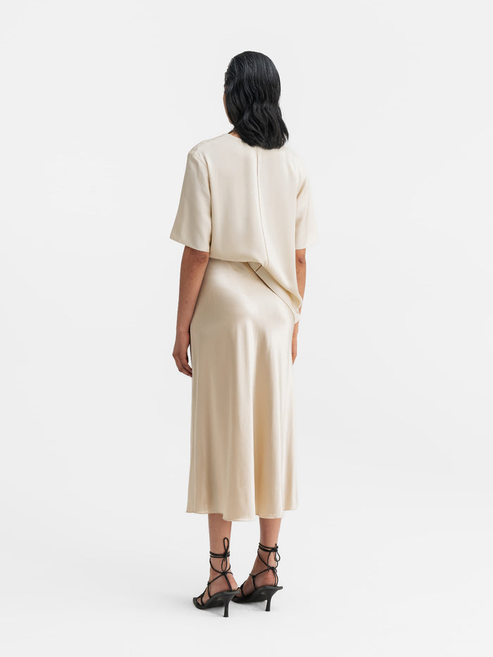 Ahlvar Yoli V-neck Silk Blouse Cream