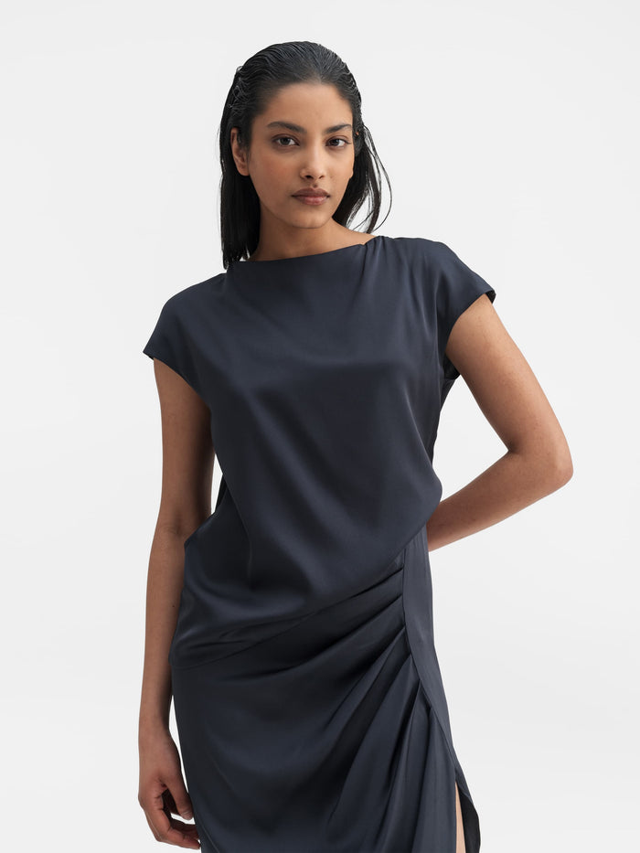 Ahlvar Yui Silk Top Blue Grey