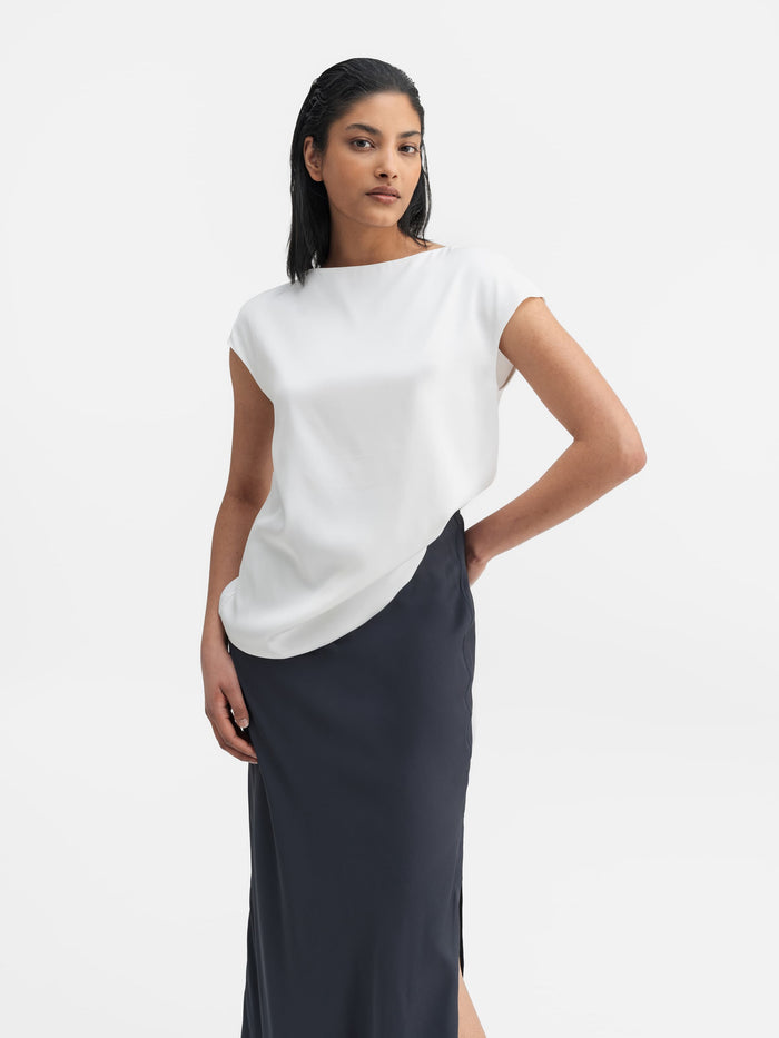 ahlvar Yui silk top white