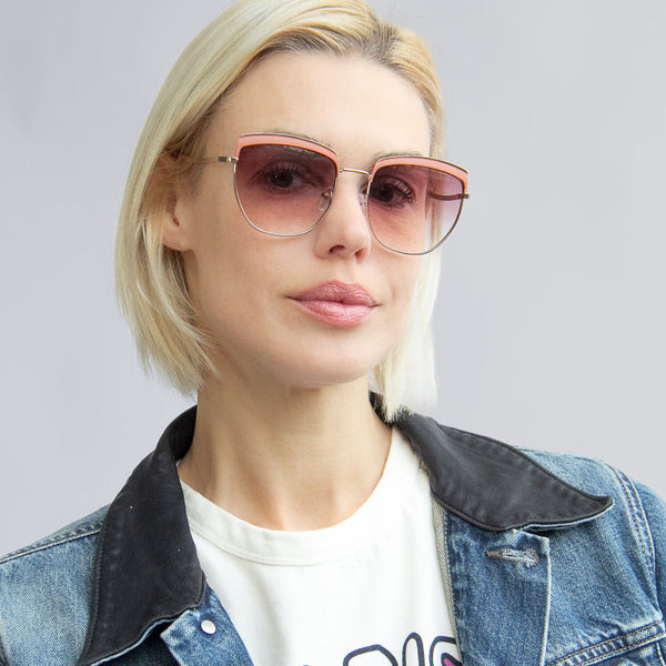 Aj Morgan Classic Contemporary Metal Sunglasses With A Color Trim For Women And Men / Classy Sassy - 84131