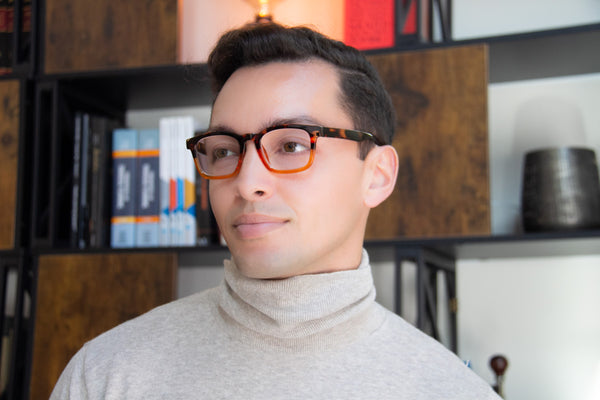 Aj Morgan Classic Unisex Readers In A Unique Two-Tone Pattern / 84110 Interview