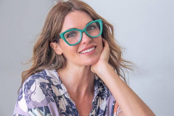 Aj Morgan Colorful Two-Toned Cat-Eye Readers For Women / 54419 No Regrets