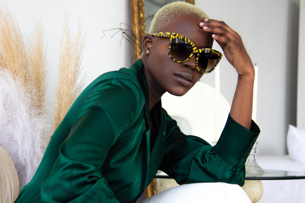 Aj Morgan Contemporary Oversized Sunglasses For Women / 81063 Gorgeous