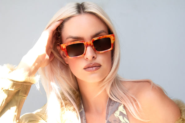 Aj Morgan Unisex Rectangular Sunglasses For Men And Women / Gracious - 39188