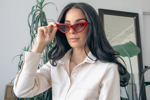 Aj Morgan Vintage Inspired Cat-Eye Sunglasses / Shaker - 39177