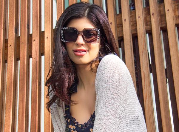 Aj Morgan Vintage Inspired Oversized Rhinestone Sunglasses For Women / 84107 French Aristocrat