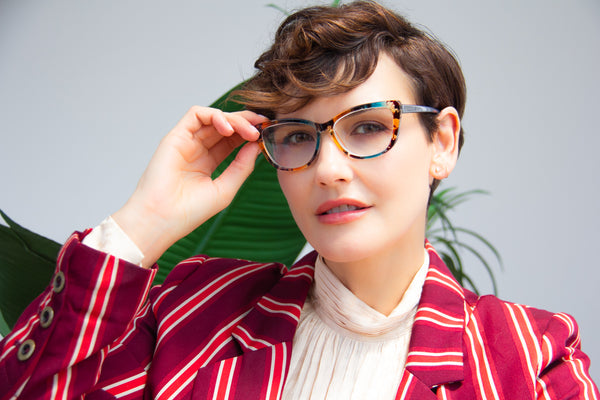 Aj Morgan Vintage-Inspired Updated Cat-Eye Reading Glasses By A.J. Morgan Eyewear | 81054 - Friendly