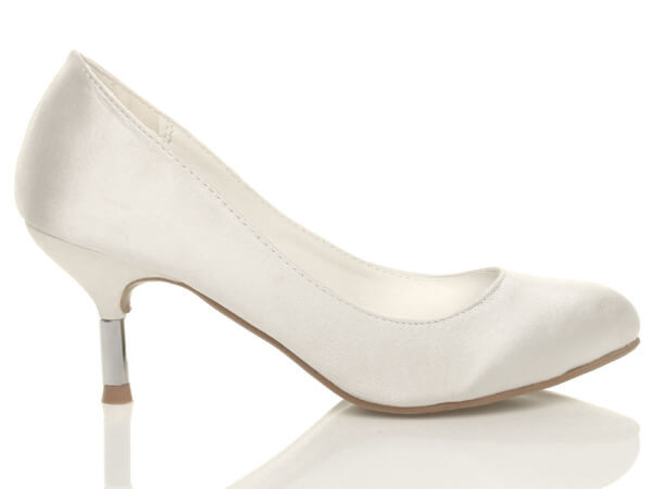 Ajvani Mid Metal Heel Court Shoes - R2187