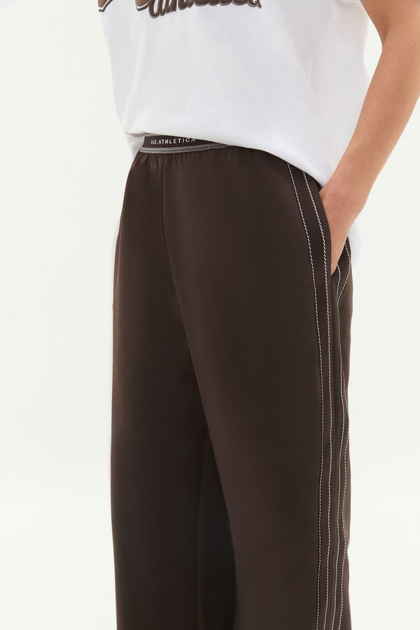 Aje Logo Elastic Pant 513 Chocolate