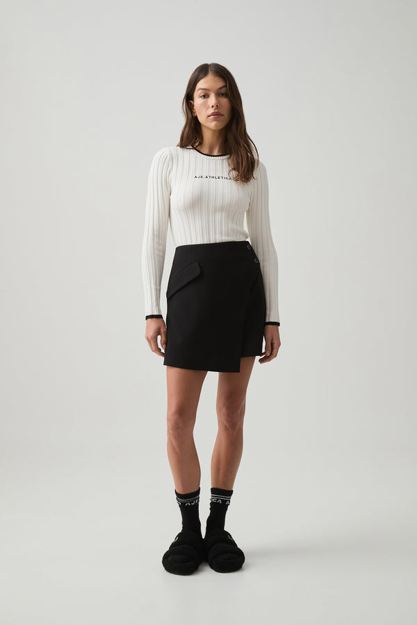aje Contrast Long Sleeve Rib Knit Top 438 White/black